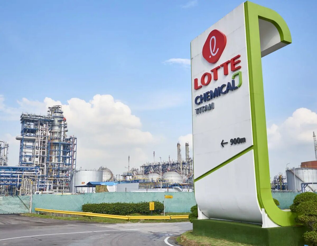 Один из заводов Lotte Chemical