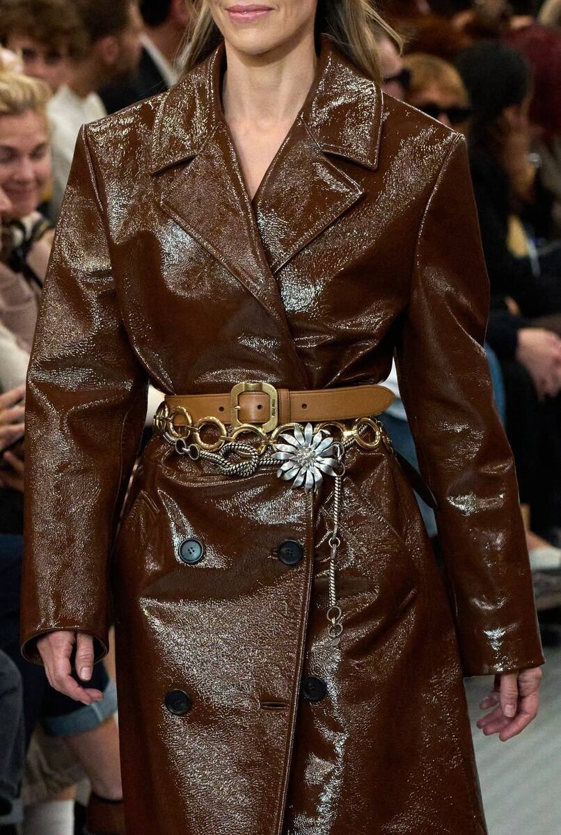 Miu Miu, Весна 2025. Источник фото: vogue.com