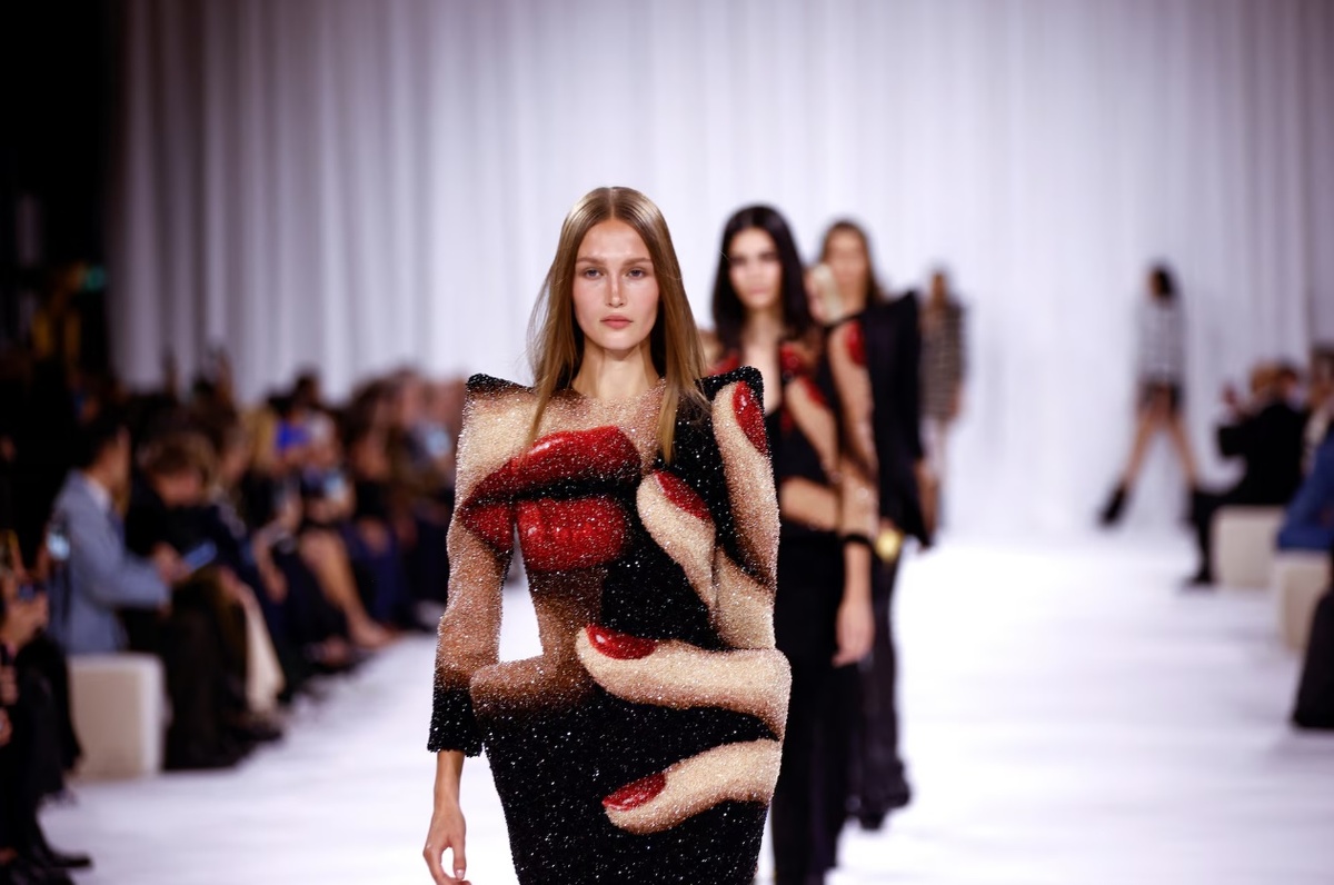 Обложка: REUTERS/Johanna Geron