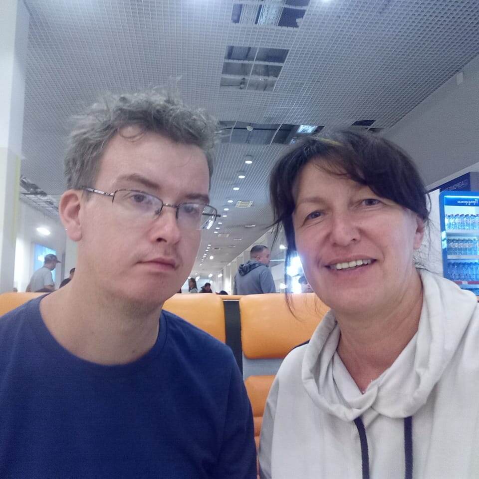 В аэропорту Екатеринбурга. За несколько минут до знакомства