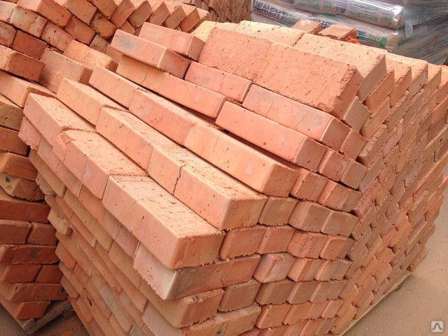 Красный керамический кирпич