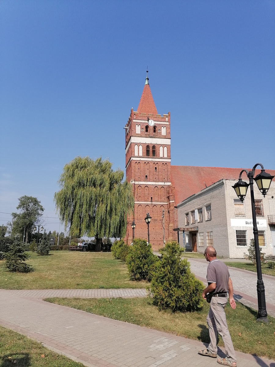 Готический собор, основанный в 14-м веке. Фото автора.