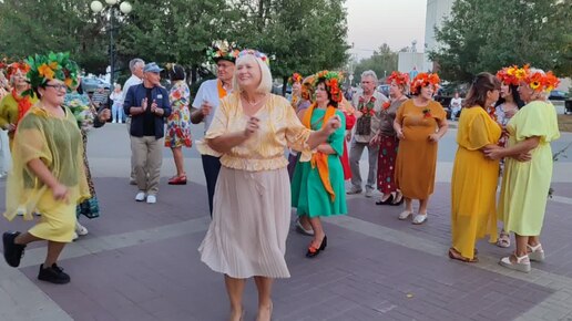 Télécharger la video: Подари мне поцелуй.... 29.09.24.