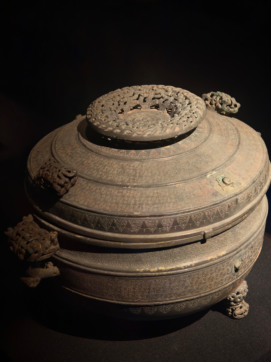    Топ-менеджер OPPO показал полезную функцию на Find X8