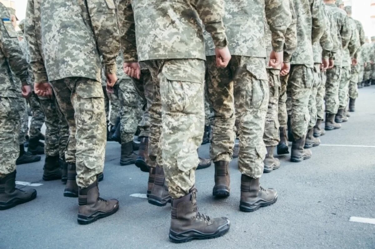    Наплевать, мы не будем воевать.