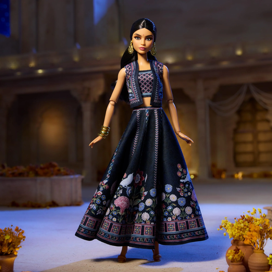    Индийский дизайнер Анита Донгре создала куклу Барби для Mattel (фото 1)