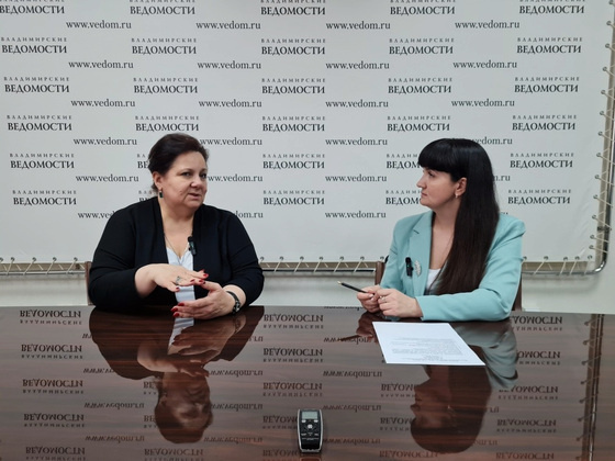 Председатель комитета по медиации Опоры России Светлана Неплох и главный редактор "Владимирских ведомостей" Юлия Козлова