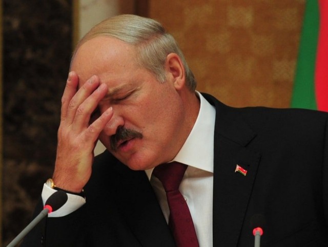 - Чем он думает, куда...?