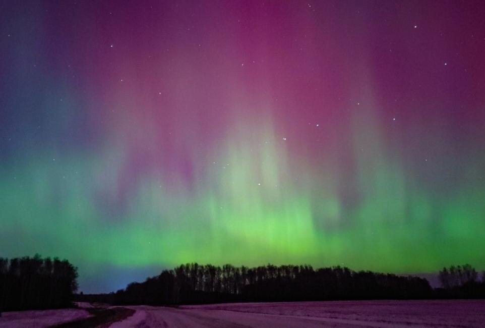    Фотография полярного сияния новосибирского фотографа Алексея Полякова