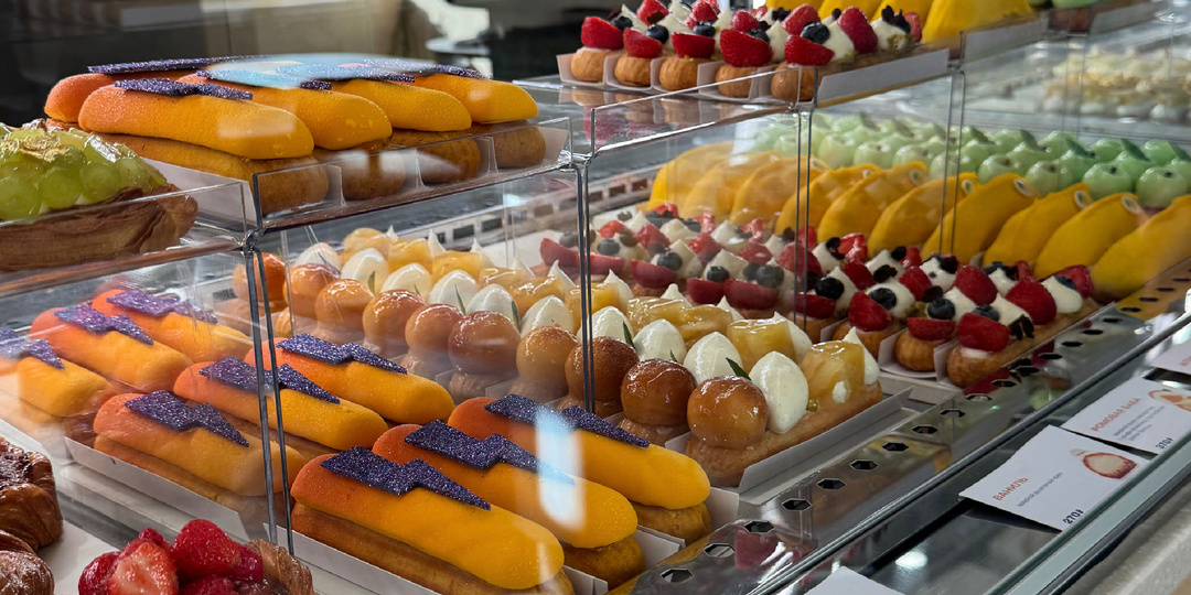 Гид для сладкоежек - пробуем вкусные десерты в кафе СПб