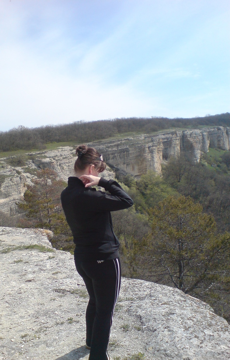 Тогда я тоже любила горы...наверное. У меня просто не было шансов узнать. В те времена я почти не путешествовала 