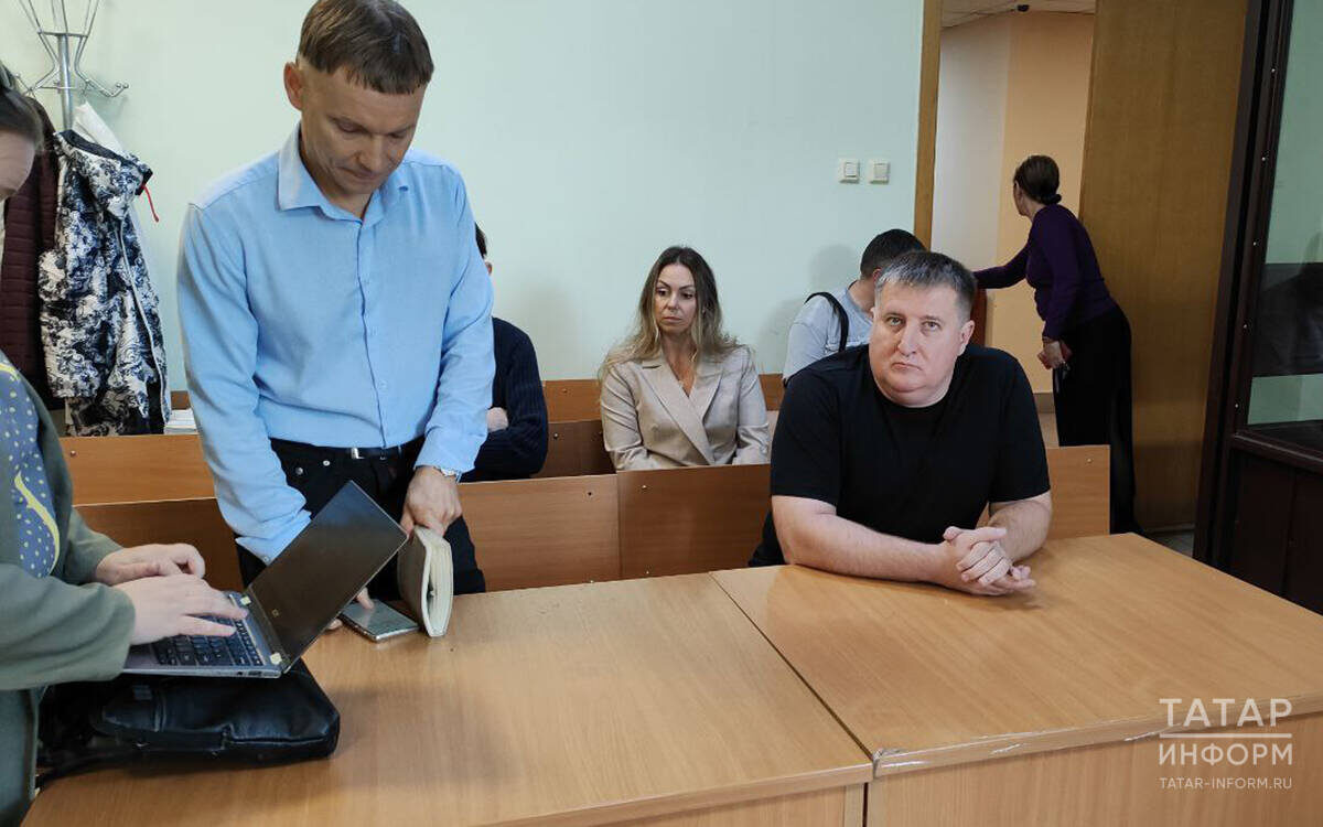 Геннадия Титова приговорили к штрафу в размере 80 тысяч рублей за злоупотребление полномочиями