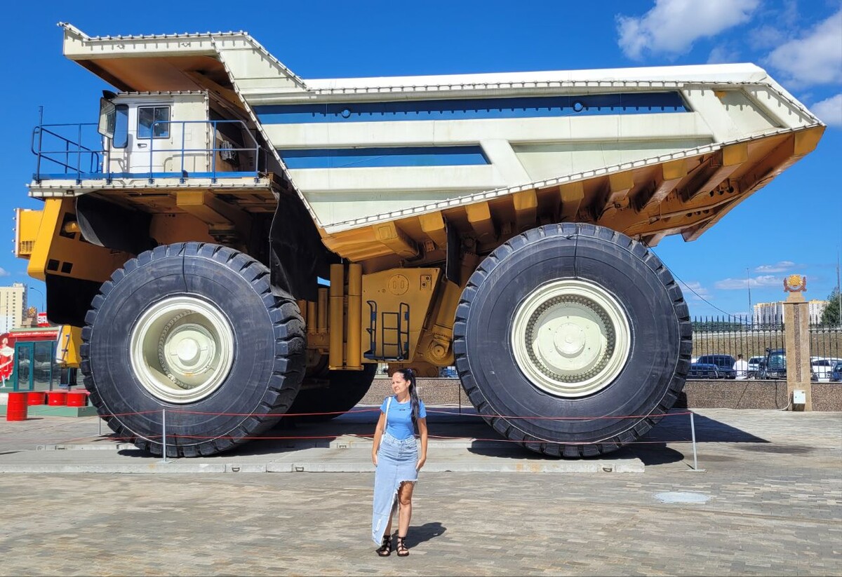 В музее можно увидеть и знаменитые белорусские самосвалы