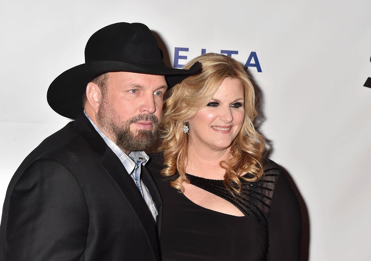    Гарт Брукс женат на Трише ЙервудLegion-Media