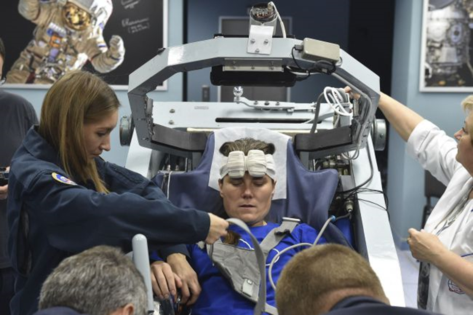 Анна Кикина участвует в медицинском эксперименте. Фото: ЦПК им. Ю.А. Гагарина