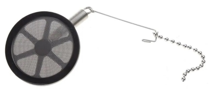 Фильтр из нержавейки для сифона (пружина с крючком и цепочкой нужна для фиксации фильтра в верхней колбе - крючок зацепляется за нижний конец трубки). Фото с Озон