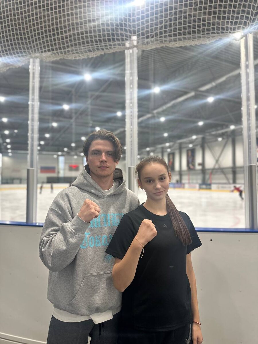 Дарья Карева и Валерий Ангелопол. Фото - тг-канал Валерия https://t.me/AngelopolV/66