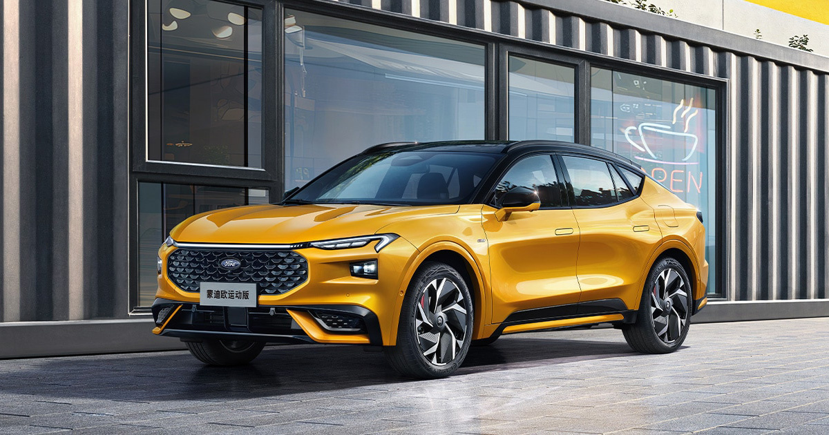 Ford Mondeo Sport 2024 года. 