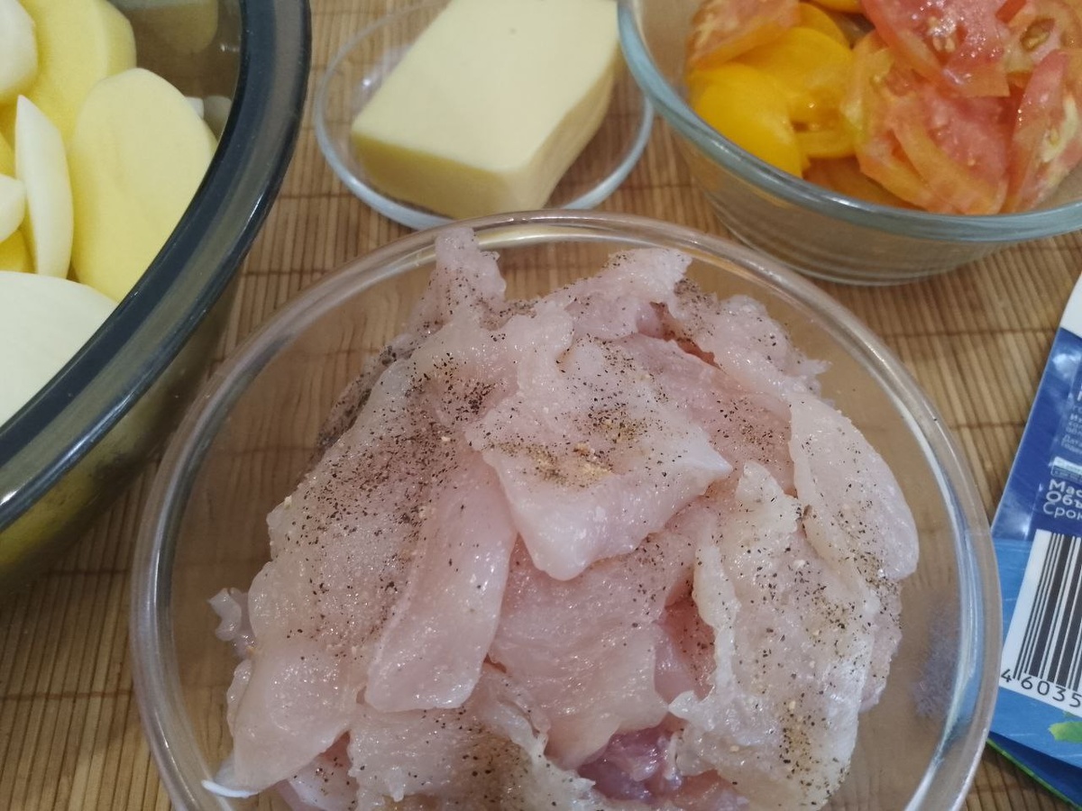 Ингредиенты для приготовления картофеля с начинкой