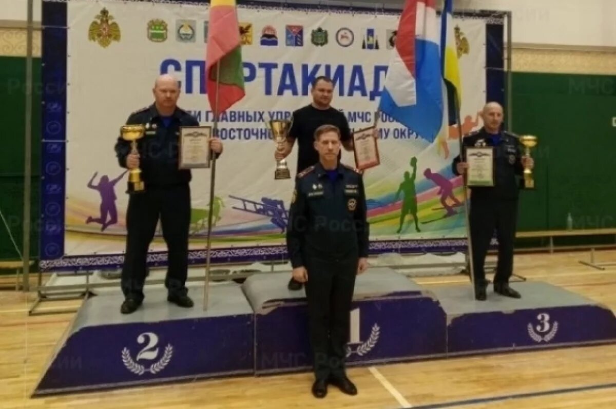    Огнеборцы из Забайкалья взяли серебро на спартакиаде МЧС в ДФО