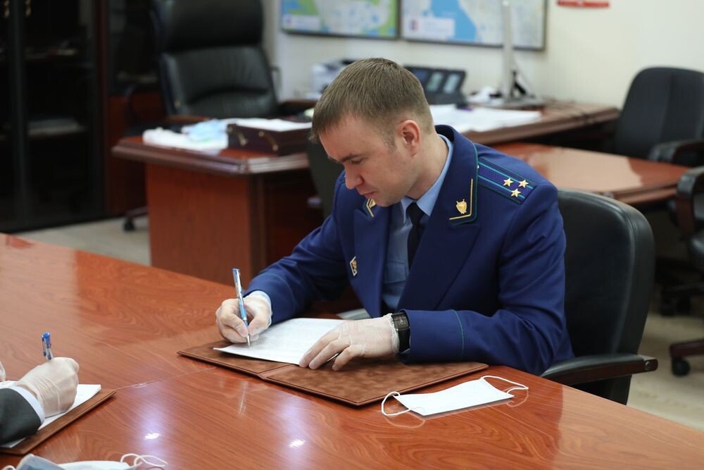 Владимир Большунов. Уже не следователь, а прокурор.