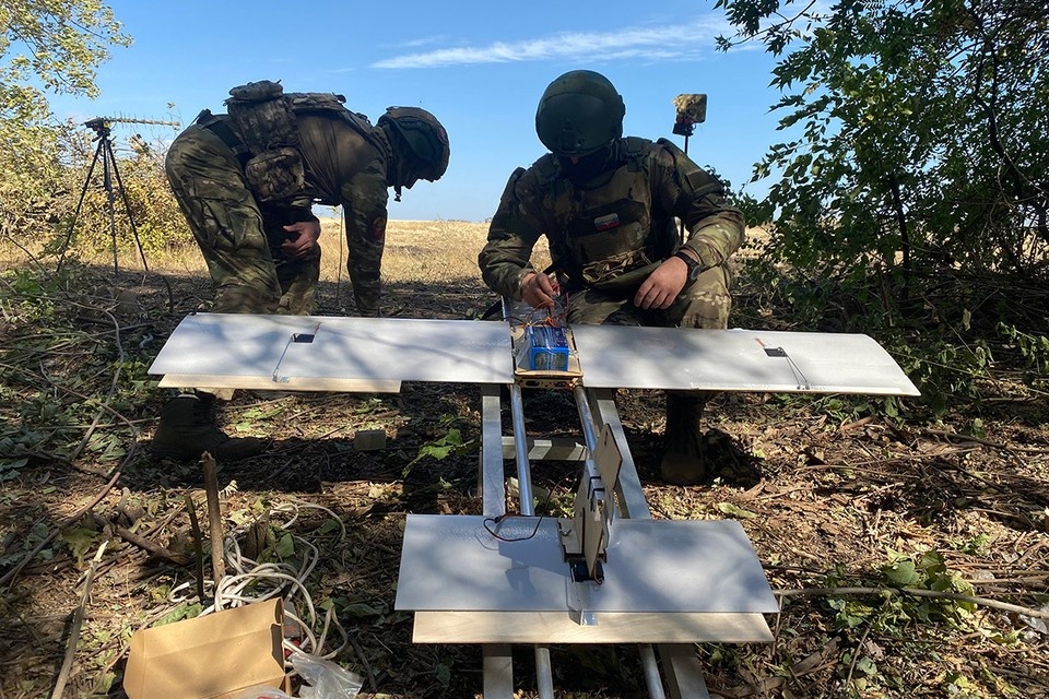    Беспилотники "Молния", собранные в гараже, наводят страх на ВСУ Дмитрий СТЕШИН