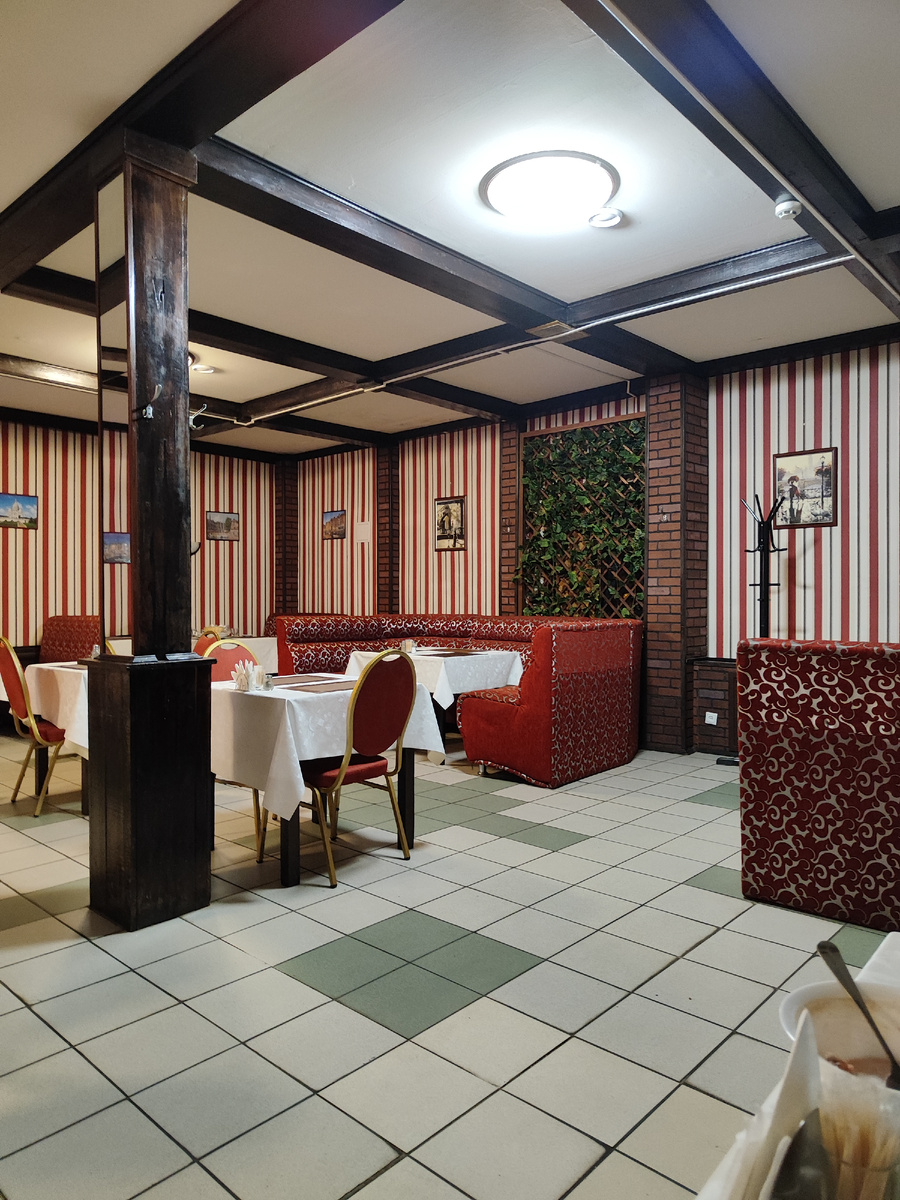 Кафе мотеля Распутье - личное фото автора 