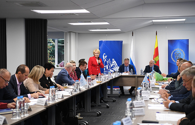 В Твери Общественная палата обсудила, чем помочь семейному предпринимательству