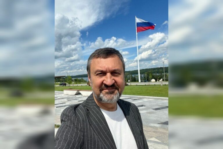    Игорь Сухарев попал в премиум-категорию в федеральном рейтинге вице-губернаторов по итогам сентября 2024 года Кристина Просвиркина