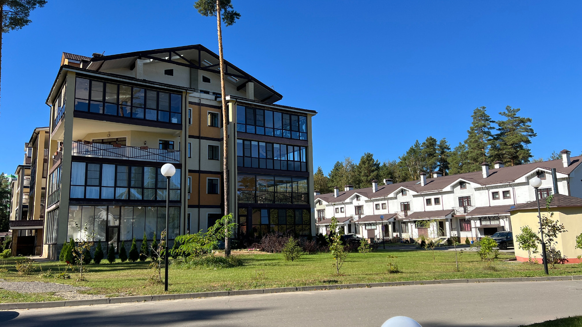 Корпуса и таунхаусы в Яхонтовом лесу 