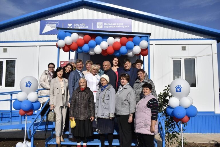    В Октябрьском районе открылся новый ФАП Оренбуржье