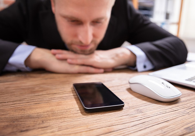 Получив деньги, мошенники перестали отвечать на телефон