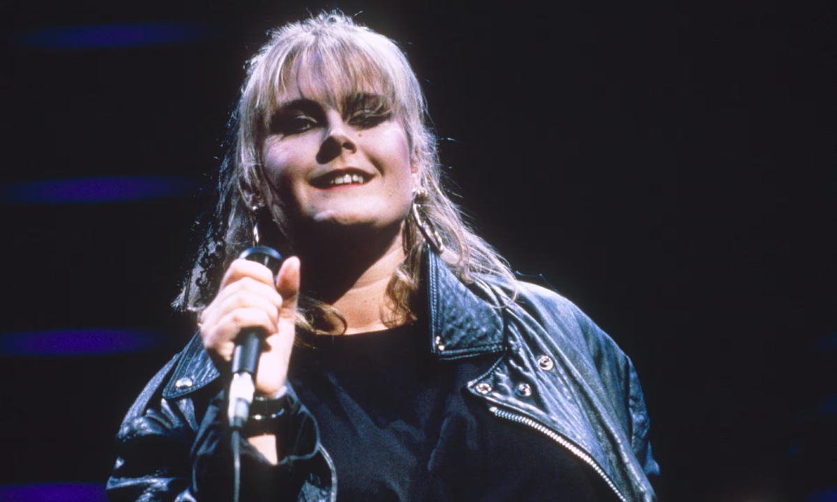 Теперь я пою ее в стиле "Твин Пикс»... Элисон Мойе в Королевском Альберт-холле, Лондон, 1986 год. Фотография: Today/Shutterstock