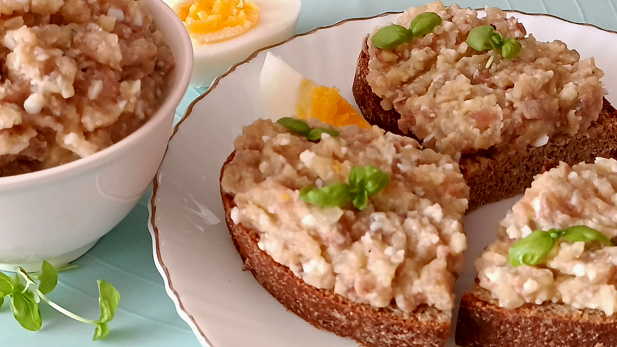 Форшмак - вкусная закуска из соленой сельди