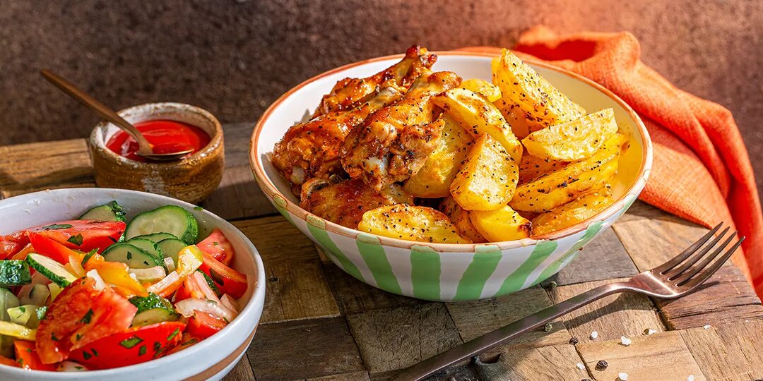 Куриные крылья с картошкой в духовке, пошаговый рецепт с фото на 903 ккал