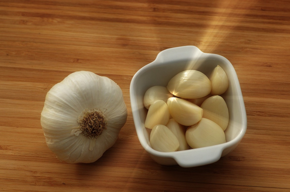 Чеснок является мощным природным антиоксидантом. 