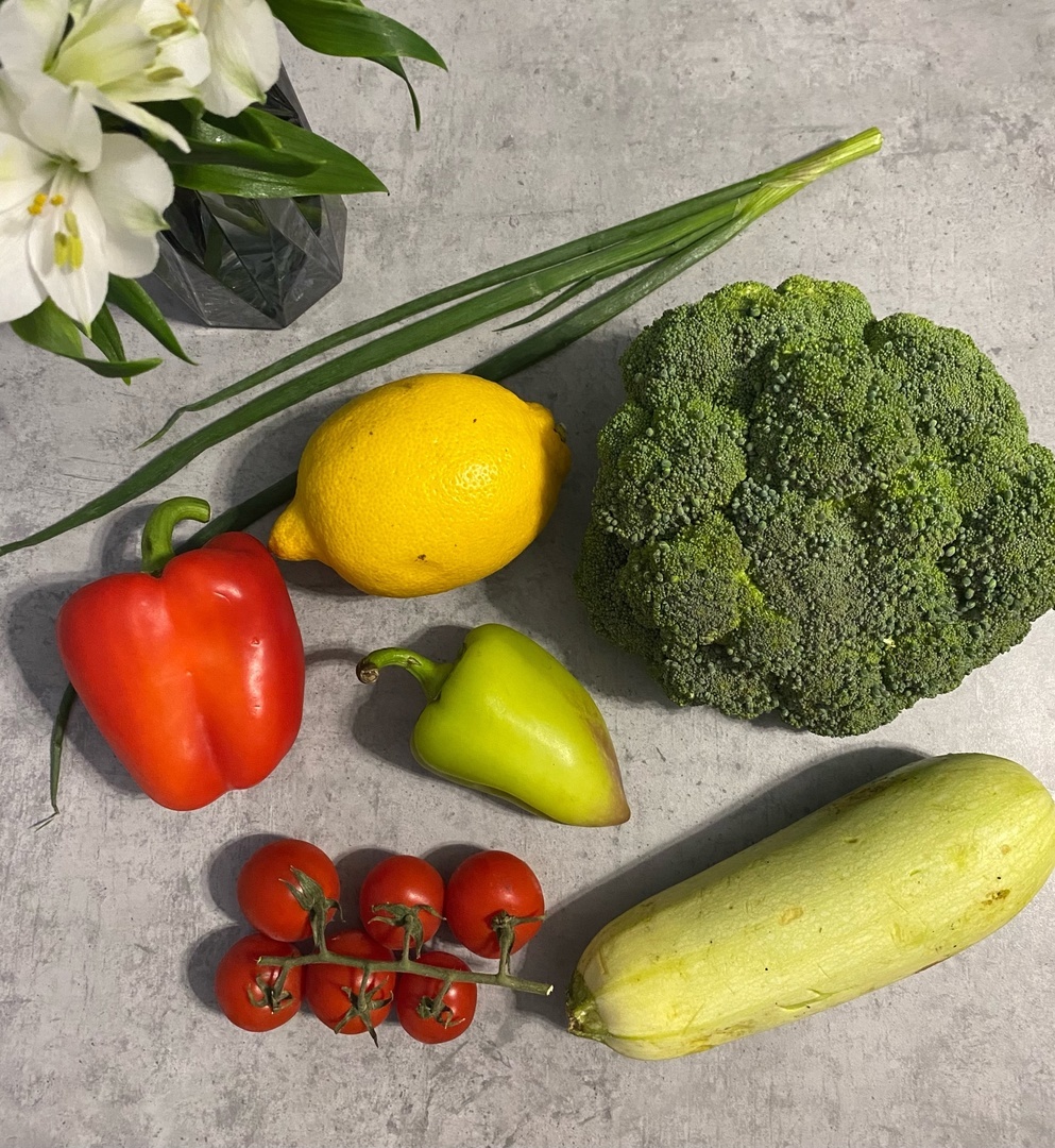 Мы не стремимся в профессиональный спорт и не пашем в зале до умопомрачения, поэтому наша сушка будет в максимально лёгком варианте