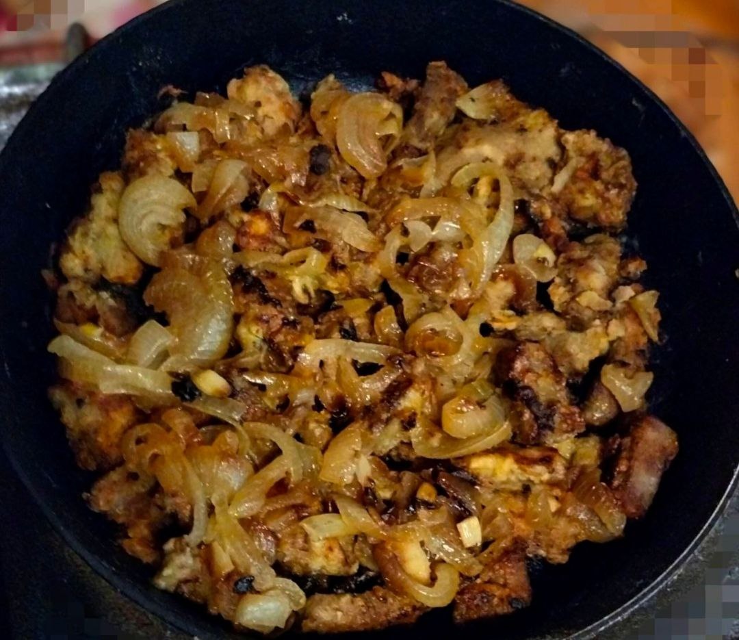 НА ПРОБУ ГОТОВИЛА НЕБОЛЬШОЙ КУСОЧЕК, ВЕСОМ ОКОЛО 200гр.