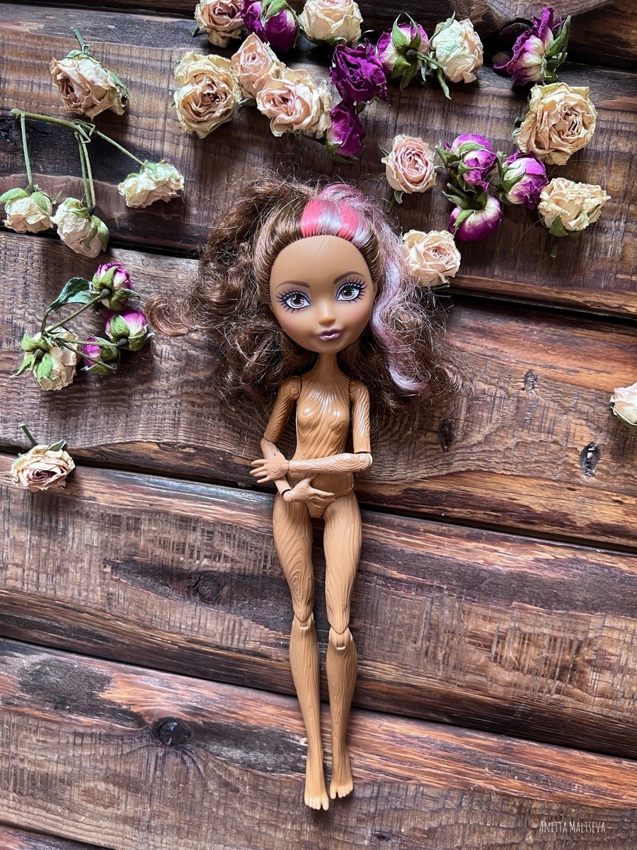 Сидар Вуд. Листай, чтобы увидеть больше фото