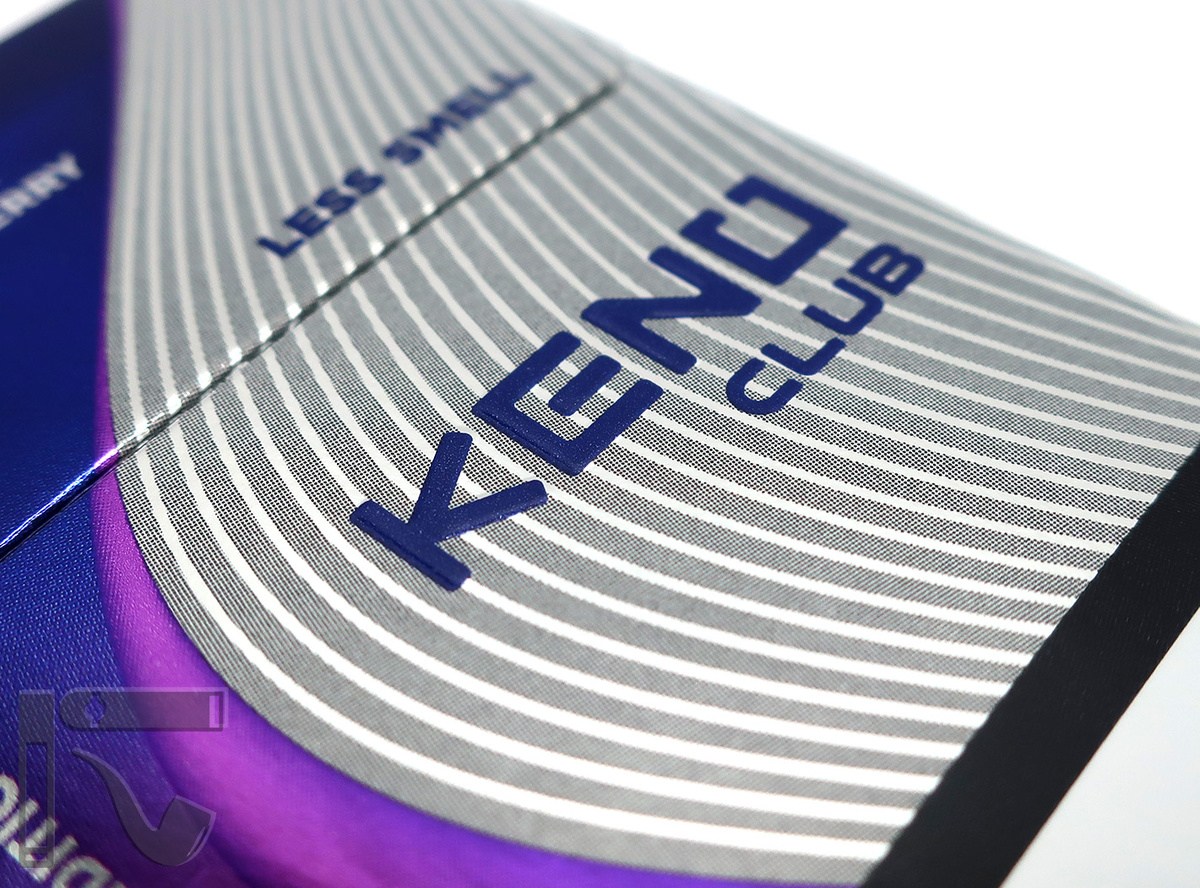 Сигареты Keno Club Click Blueberry Mint. Фото: © канал "Уголок Курильщика"