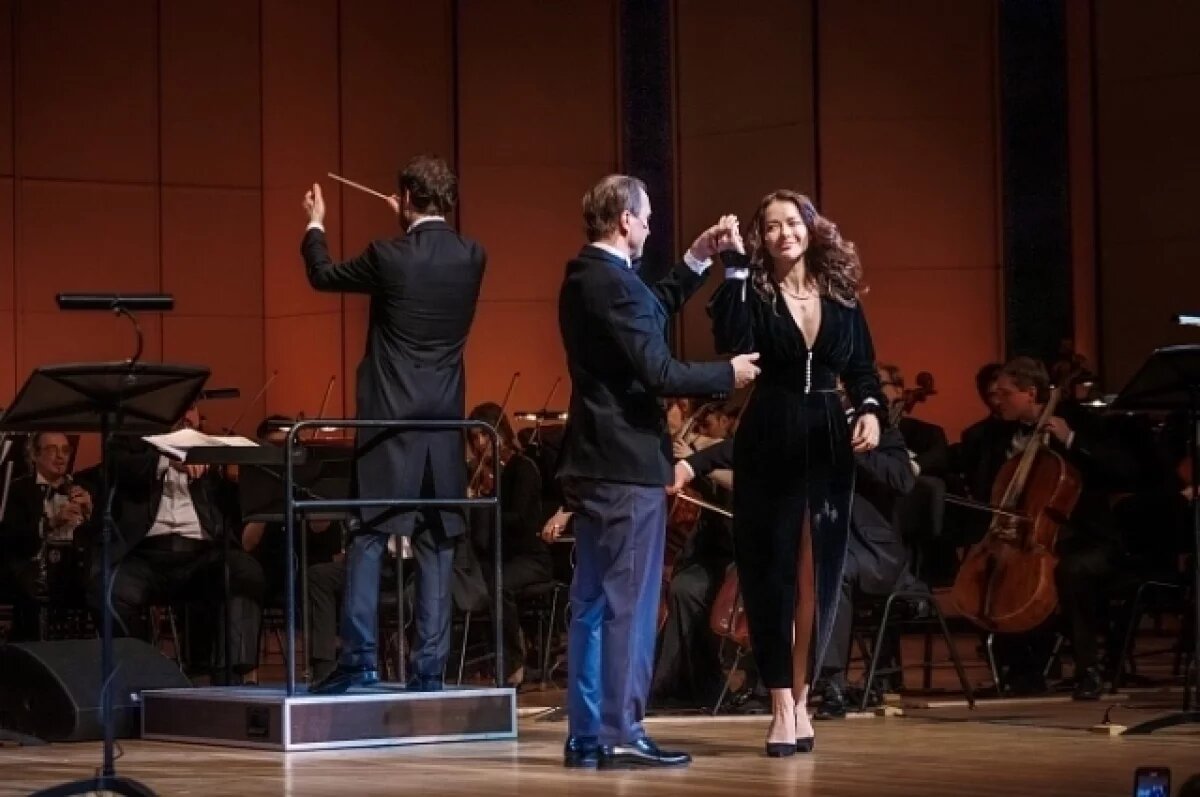    Актёр Евгений Миронов приехал в Приморье и сыграл Онегина