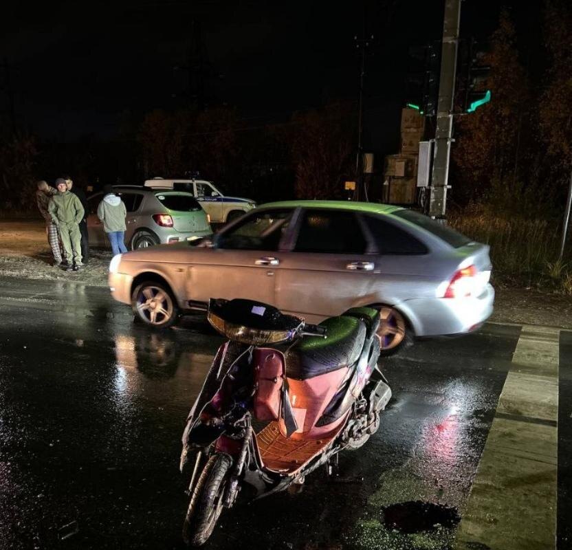    В Нефтеюганске погиб водитель мопеда