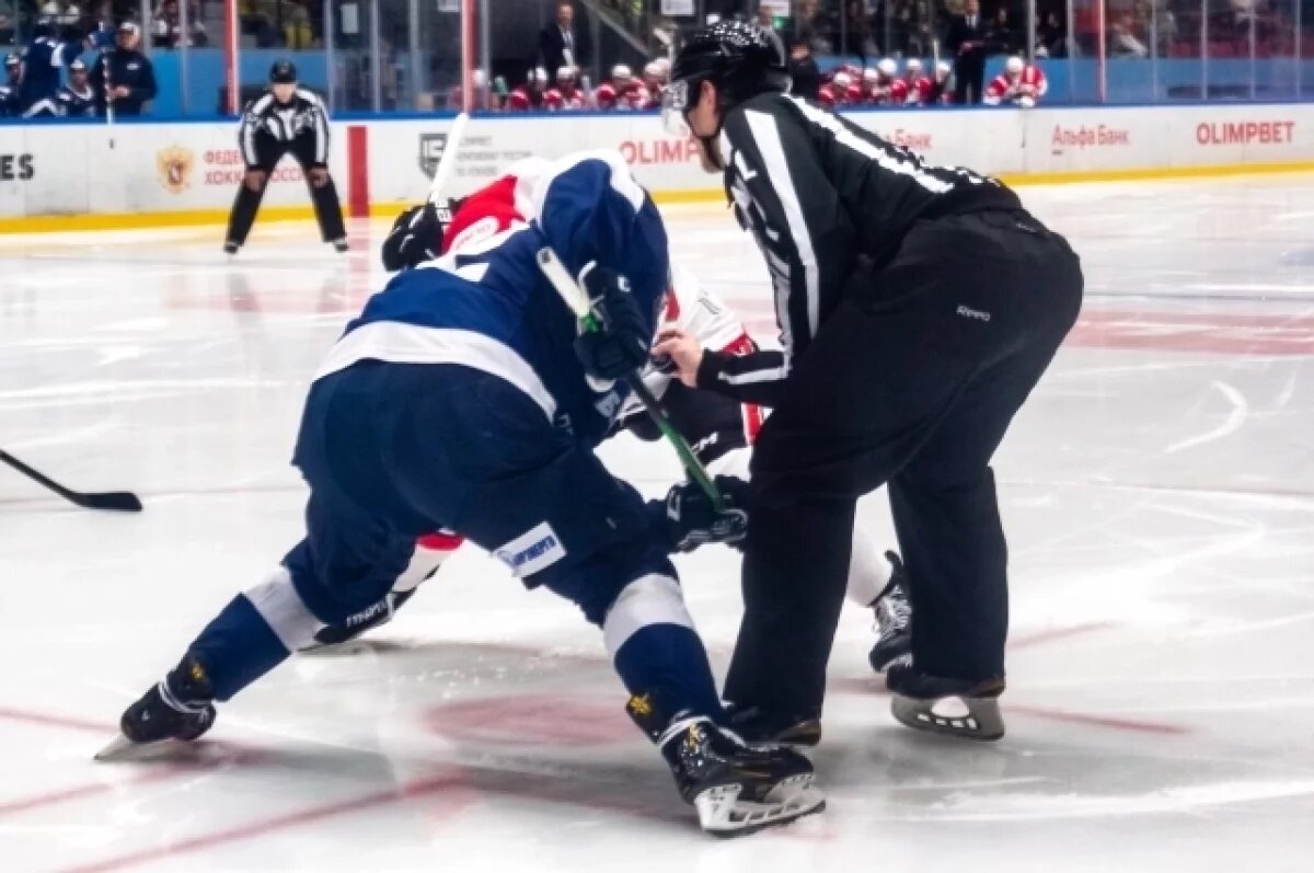    Воронежский «Буран» победил хоккеистов «Нефтяника» из Альметьевска