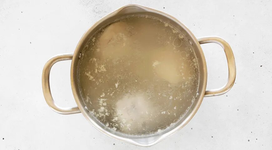   Гречневый суп с курицей и картошкой (gastronom.ru)