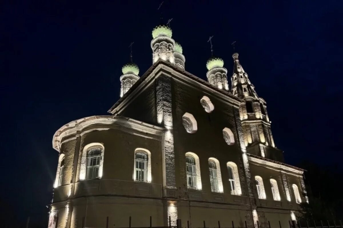    Почти 30 зданий в Ярославской области оборудовали архитектурной подсветкой