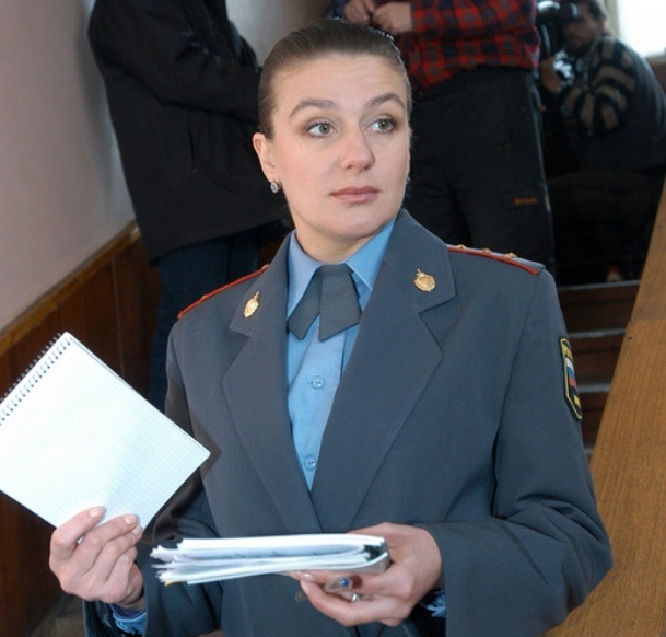  Анастасия Мельникова в роли Абдуловой./Фото: woman.ru