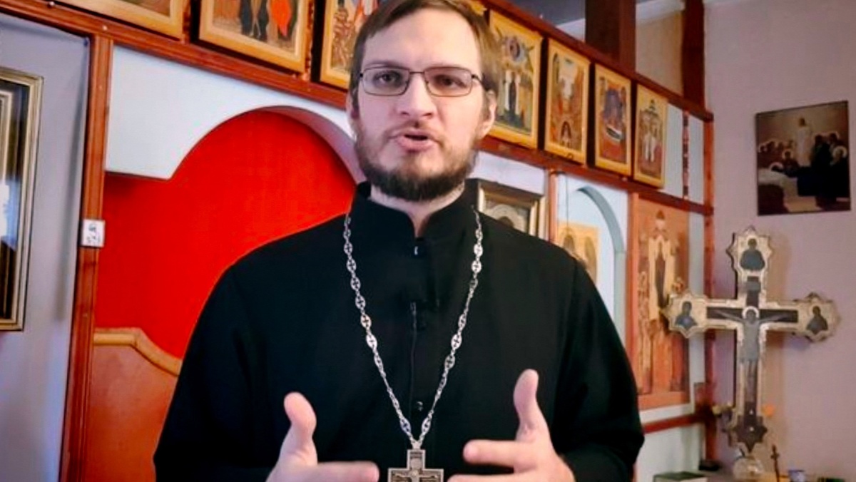 Антоний Русакевич — иерей, миссионер, блогер, автор Ютуб-канала «Позитивный батюшка».