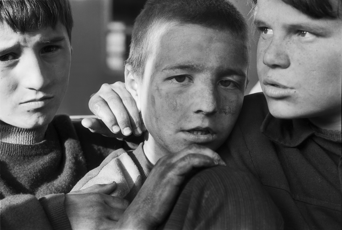 Беспризорники  Недетские фото «Беспризорники Бронкса»: спорный фотопроект от Стивена  Чеймза | NordSkif & Co | Дзен