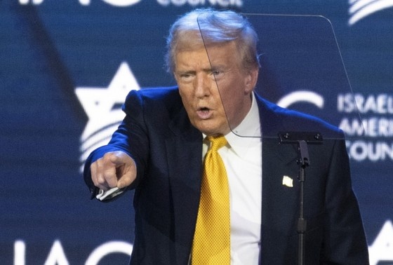    Дональд Трамп