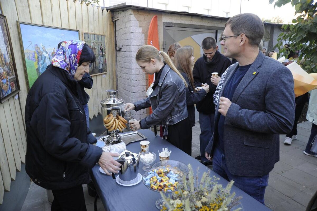    В оренбургском музее скульптуры имени Петиных открылся свой дворик Андрей Севостьянов